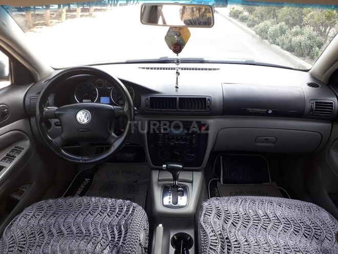Volkswagen Passat 2004, 202,327 km - 1.8 l - Sumqayıt