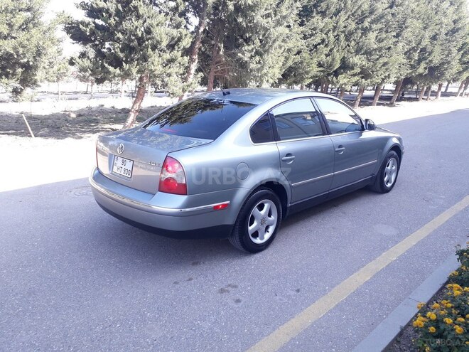 Volkswagen Passat 2004, 202,327 km - 1.8 l - Sumqayıt