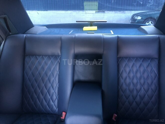 Mercedes E 220 1993, 370,000 km - 2.2 l - Bakı