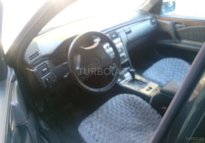 Mercedes E 240 1999, 315,000 km - 2.4 l - Bakı