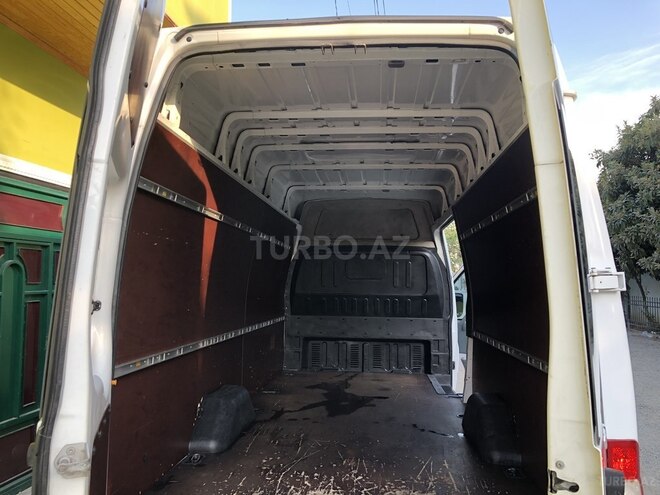Ford Transit 2008, 184,000 km - 2.4 l - Göyçay