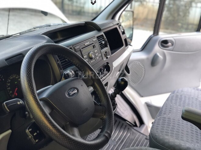 Ford Transit 2008, 184,000 km - 2.4 l - Göyçay