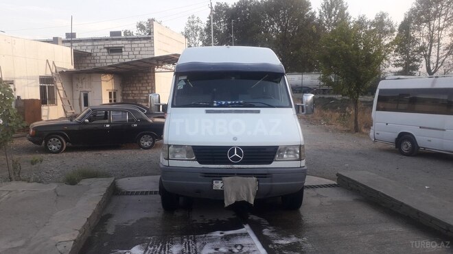 Mercedes Sprinter 412 1995, 455,000 km - 2.9 l - Ağstafa