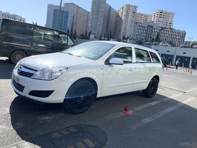 Opel Astra 2009, 147,000 km - 1.7 л - Bakı