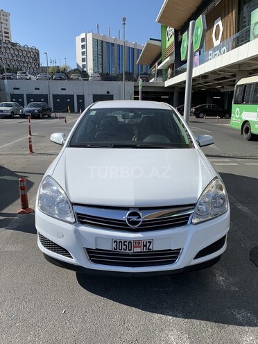Opel Astra 2009, 147,000 km - 1.7 л - Bakı