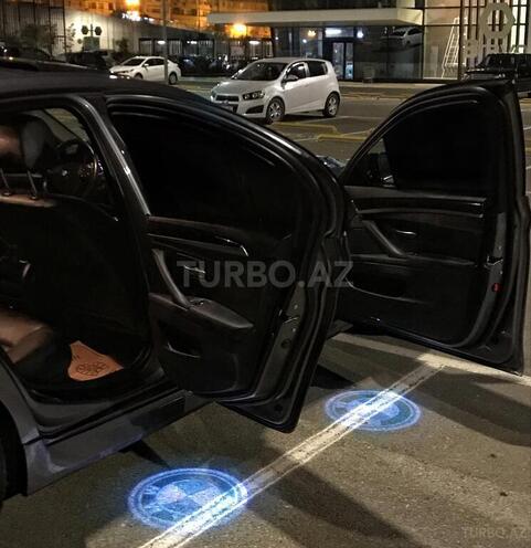 BMW 528 2014, 120,000 km - 2.0 л - Bakı