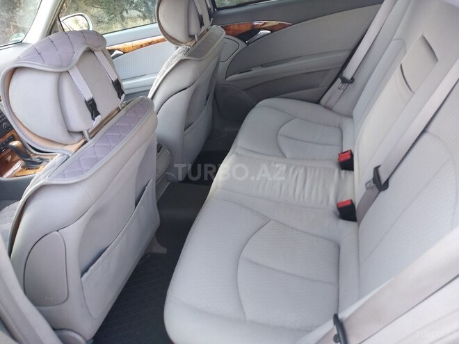 Mercedes E 220 2005, 319,500 km - 2.2 л - Bakı