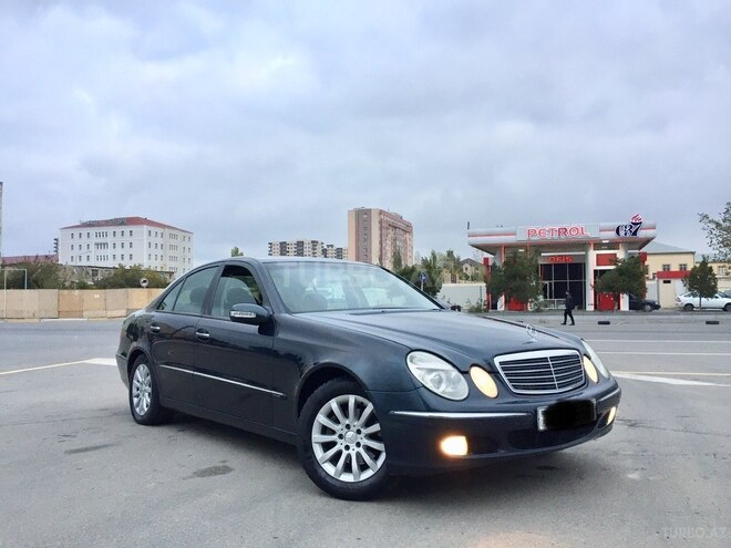 Mercedes E 220 2002, 365,000 km - 2.2 l - Sumqayıt