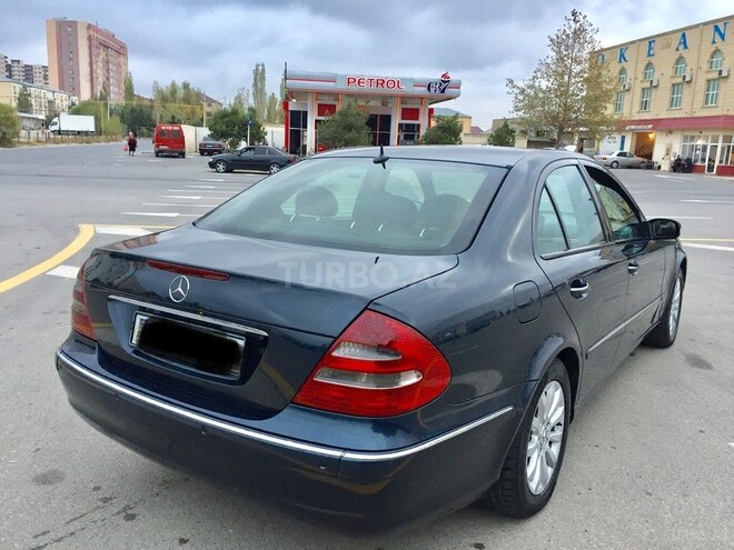 Mercedes E 220 2002, 365,000 km - 2.2 l - Sumqayıt