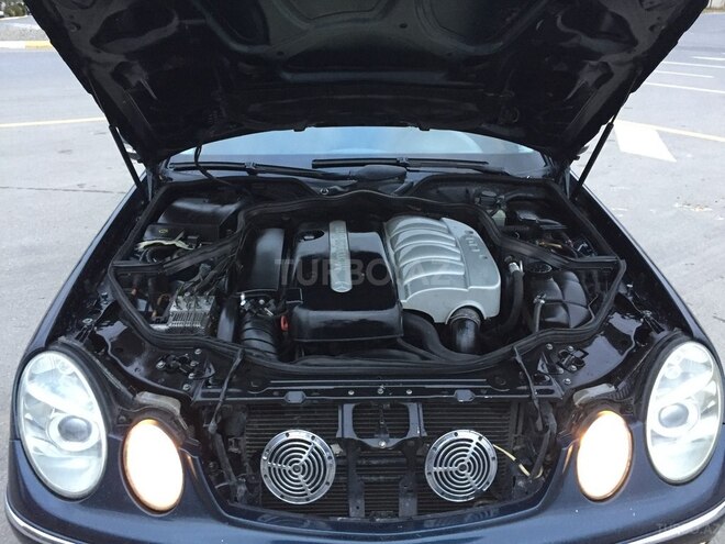 Mercedes E 220 2002, 365,000 km - 2.2 l - Sumqayıt