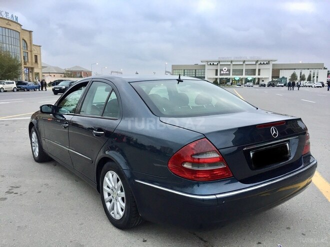 Mercedes E 220 2002, 365,000 km - 2.2 l - Sumqayıt