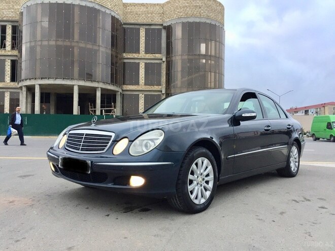 Mercedes E 220 2002, 365,000 km - 2.2 l - Sumqayıt