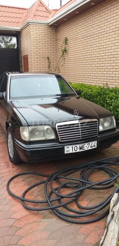 Mercedes E 220 1994, 765,000 km - 2.2 l - Bakı