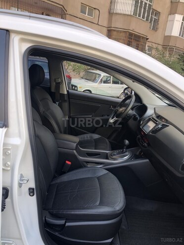Kia Sportage 2011, 122,000 km - 2.0 l - Bakı