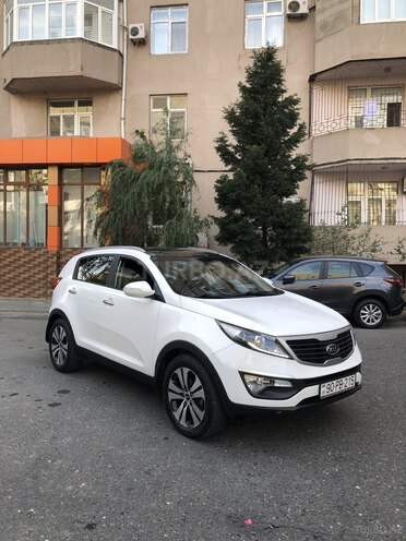 Kia Sportage 2011, 122,000 km - 2.0 l - Bakı