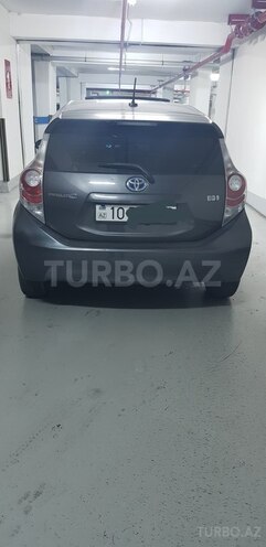 Toyota Prius C 2014, 48,000 km - 1.5 л - Bakı
