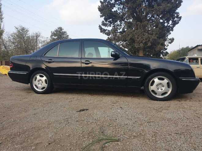 Mercedes E 220 1999, 346,000 km - 2.2 l - Gəncə