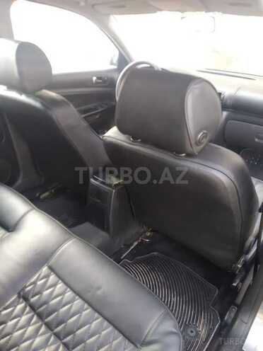Volkswagen Passat 2002, 200,000 km - 1.8 l - Salyan