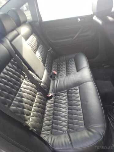 Volkswagen Passat 2002, 200,000 km - 1.8 l - Salyan