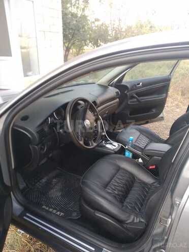 Volkswagen Passat 2002, 200,000 km - 1.8 l - Salyan