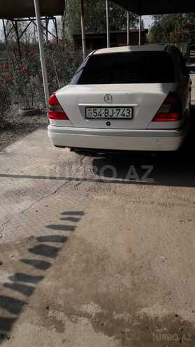 Mercedes C 180 1995, 220,000 km - 1.8 l - Sabirabad