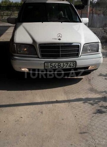Mercedes C 180 1995, 220,000 km - 1.8 l - Sabirabad