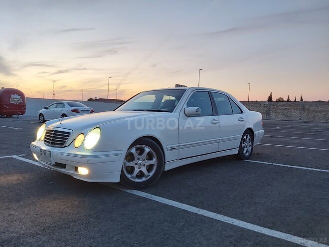 Mercedes E 320 2000, 119,700 km - 3.2 л - Bakı