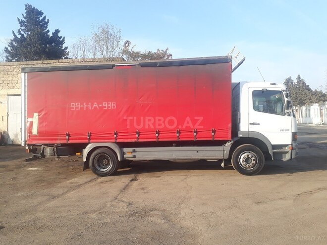 Mercedes  2003, 725,000 km - 4.5 l - Qusar