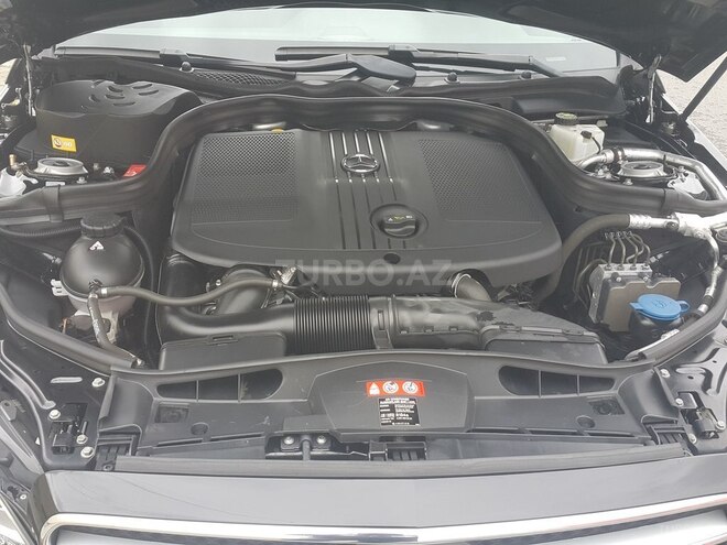 Mercedes E 220 2014, 111,000 km - 2.2 л - Bakı