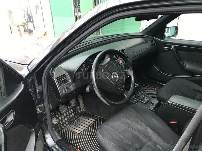 Mercedes C 180 1999, 400,000 km - 1.8 l - Bakı