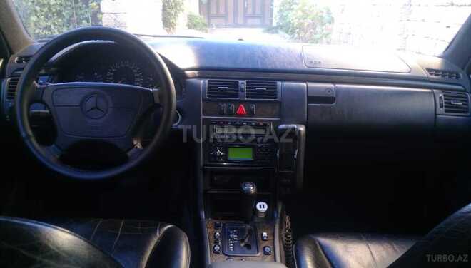 Mercedes E 280 1997, 350,000 km - 2.8 л - Bakı