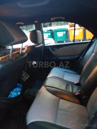 Mercedes E 270 2001, 380,000 km - 2.7 l - Bakı
