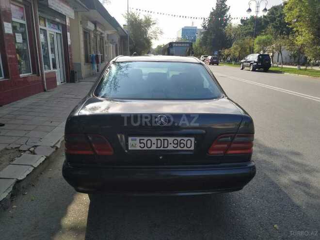 Mercedes E 230 1996, 246,897 km - 2.3 л - Sumqayıt