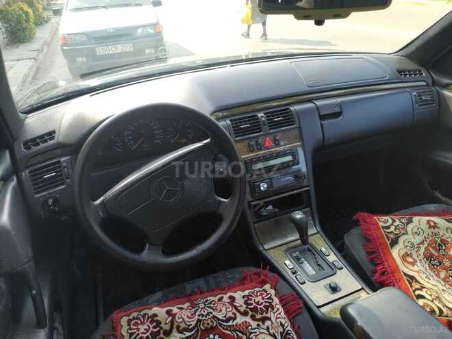 Mercedes E 230 1996, 246,897 km - 2.3 л - Sumqayıt