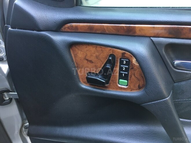 Mercedes E 240 1998, 222,000 km - 2.4 л - Bakı