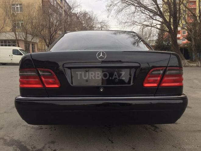 Mercedes E 240 1997, 320,000 km - 2.4 l - Bakı