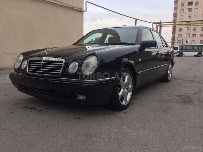 Mercedes E 240 1997, 320,000 km - 2.4 l - Bakı
