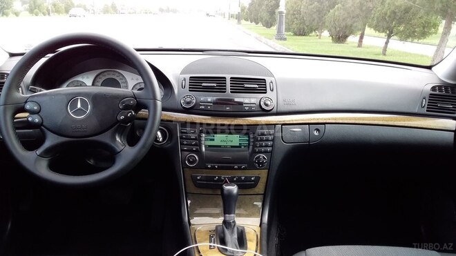 Mercedes E 230 2007, 279,800 km - 2.5 l - Bakı