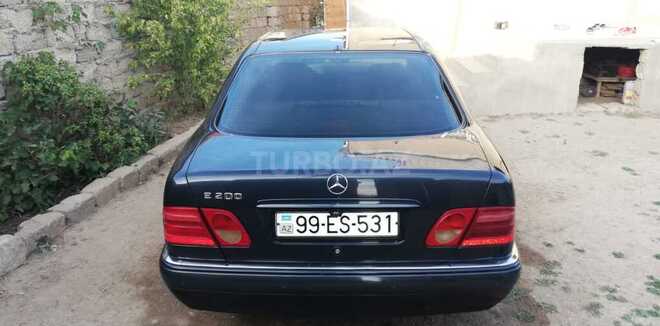 Mercedes E 200 1997, 284,057 km - 2.0 l - Bakı