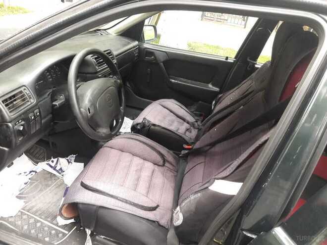Opel Astra 1995, 450,000 km - 2.0 l - Sumqayıt