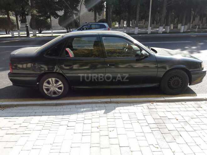 Opel Astra 1995, 450,000 km - 2.0 l - Sumqayıt