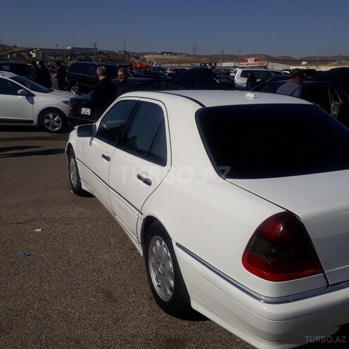 Mercedes C 230 1999, 240,888 km - 2.3 l - Bakı