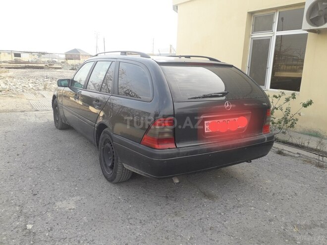 Mercedes C 220 1996, 285,000 km - 2.2 l - Sumqayıt