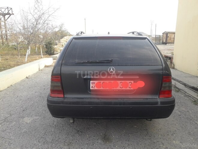Mercedes C 220 1996, 285,000 km - 2.2 l - Sumqayıt