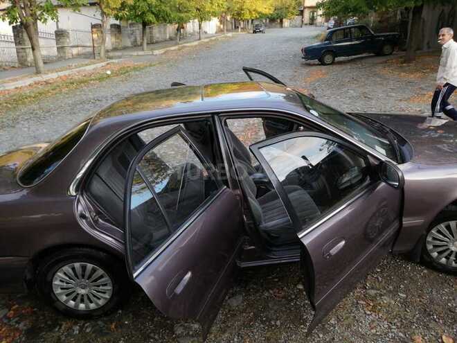 Hyundai Sonata 1995, 386,000 km - 2.0 l - Şəki