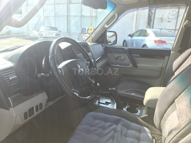 Mitsubishi Pajero 2013, 135,000 km - 3.5 l - Gəncə