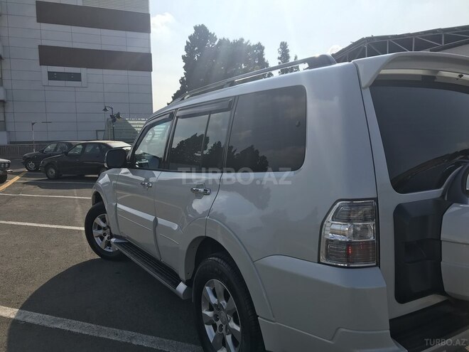 Mitsubishi Pajero 2013, 135,000 km - 3.5 l - Gəncə