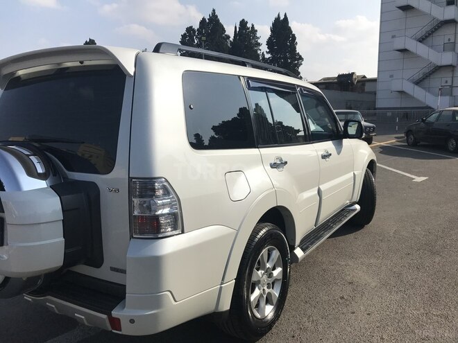 Mitsubishi Pajero 2013, 135,000 km - 3.5 l - Gəncə