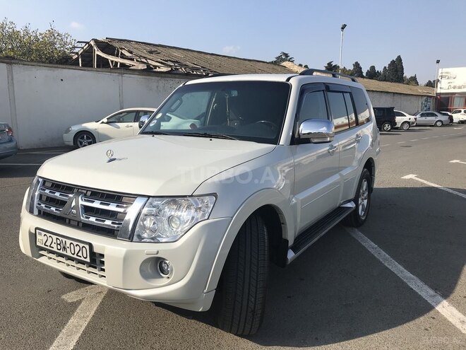 Mitsubishi Pajero 2013, 135,000 km - 3.5 l - Gəncə