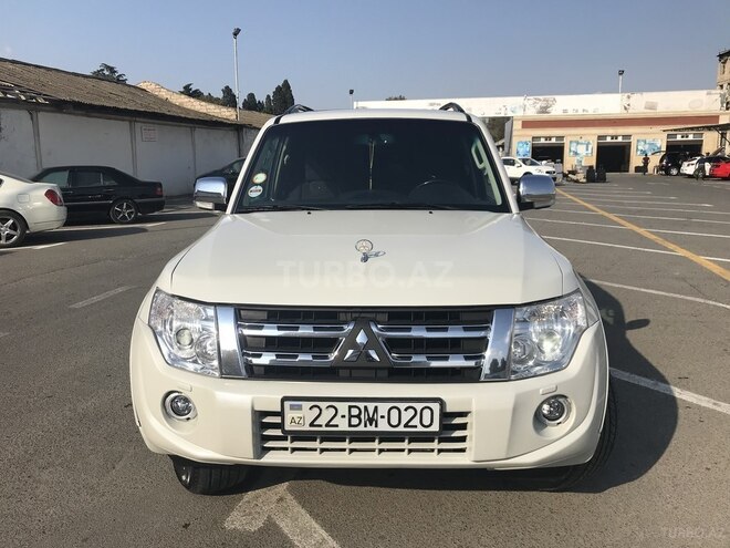 Mitsubishi Pajero 2013, 135,000 km - 3.5 l - Gəncə